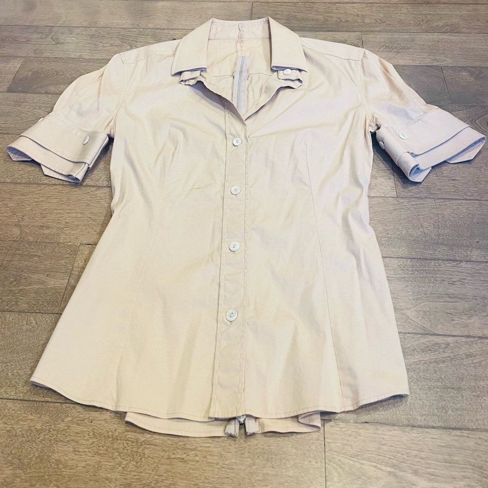 Beige cotton fitted shirt by Dolce&Gabbana.